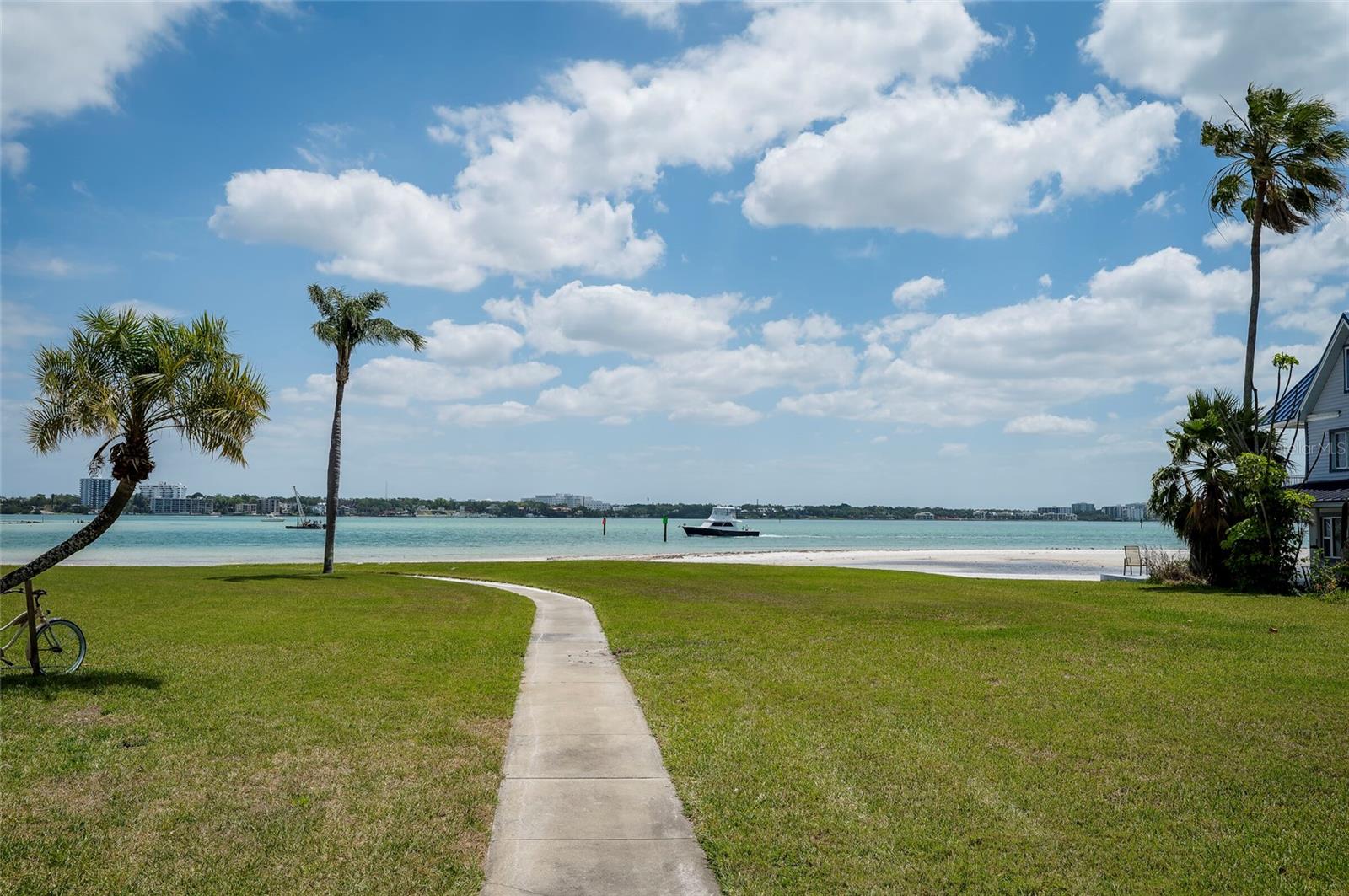 855 BAYWAY BLVD #308, CLEARWATER BEACH, FL, 33767