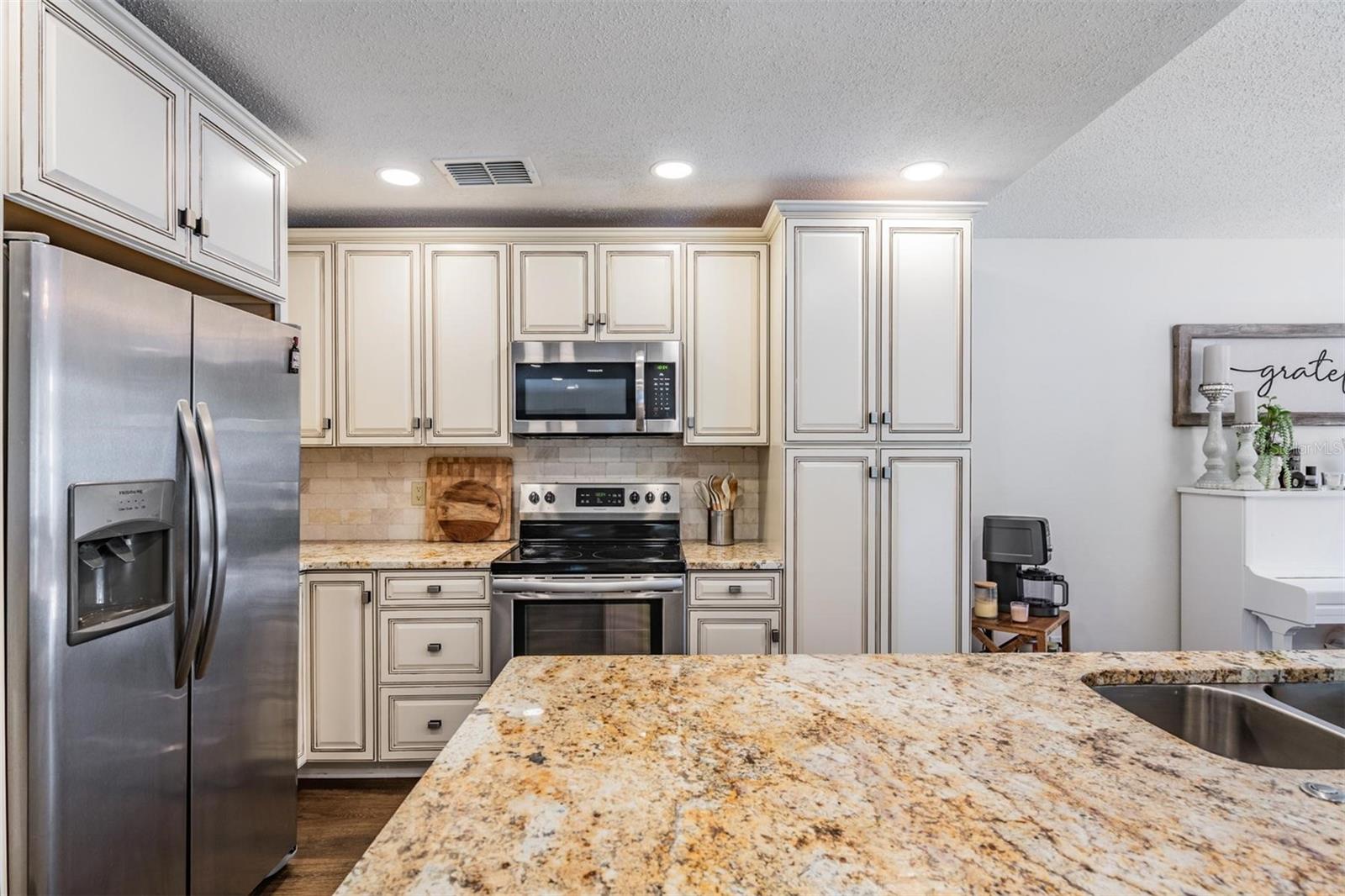 3643 FAIRWAY FOREST CIR, PALM HARBOR, FL, 34685