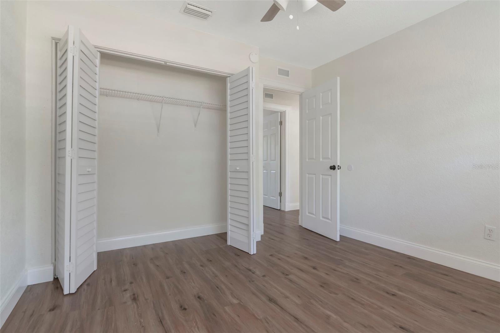 2101 E HOWELL ST, TAMPA, FL, 33610