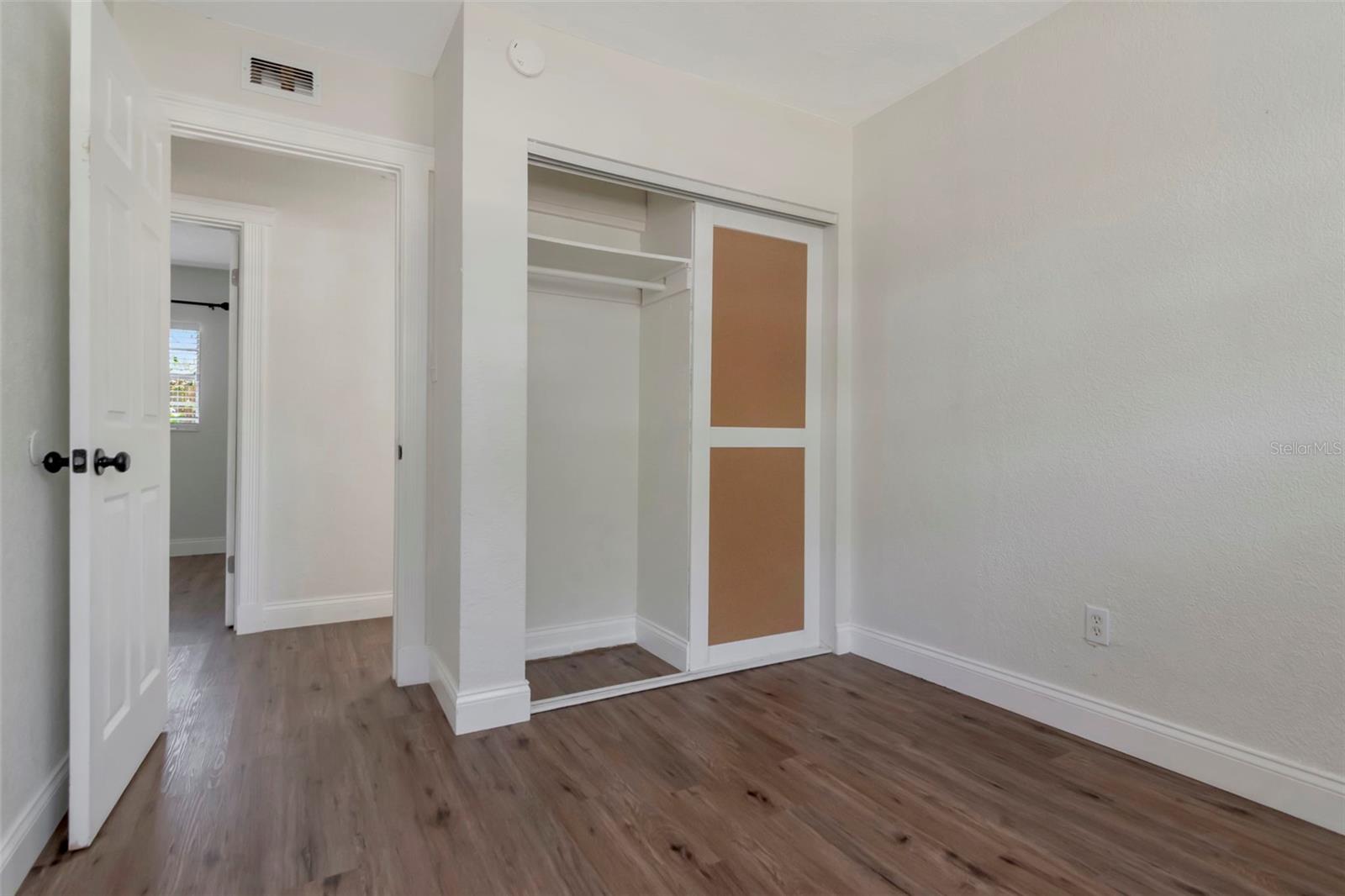 2101 E HOWELL ST, TAMPA, FL, 33610