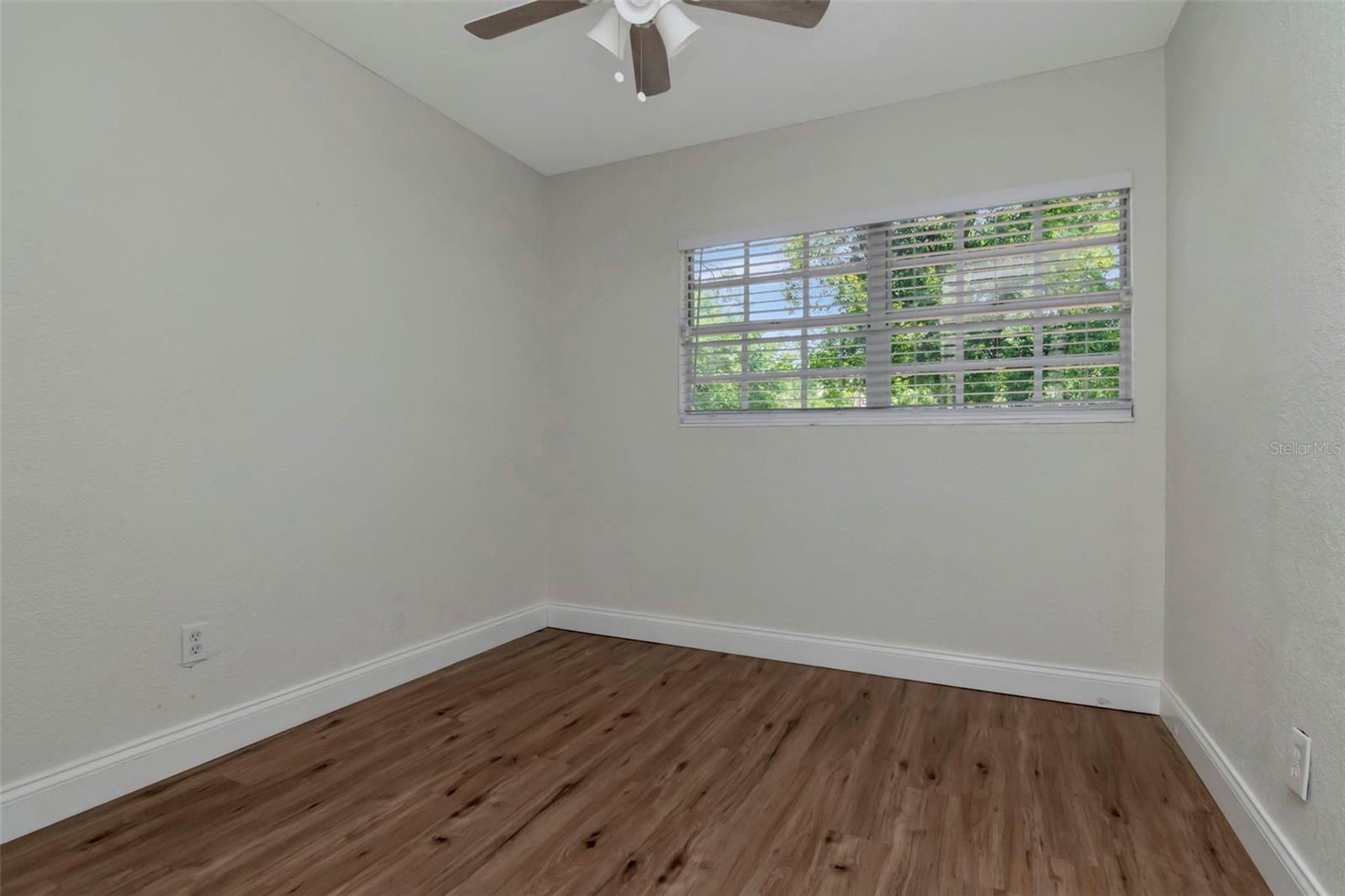 2101 E HOWELL ST, TAMPA, FL, 33610
