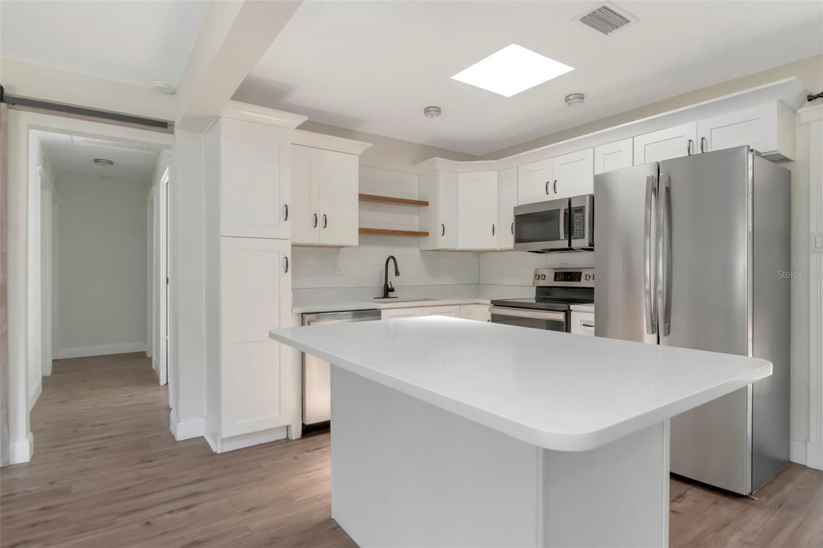 2101 E HOWELL ST, TAMPA, FL, 33610