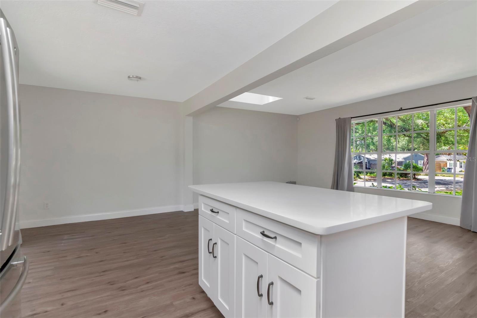 2101 E HOWELL ST, TAMPA, FL, 33610