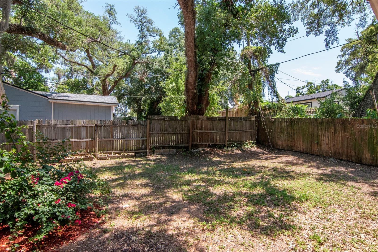 2101 E HOWELL ST, TAMPA, FL, 33610