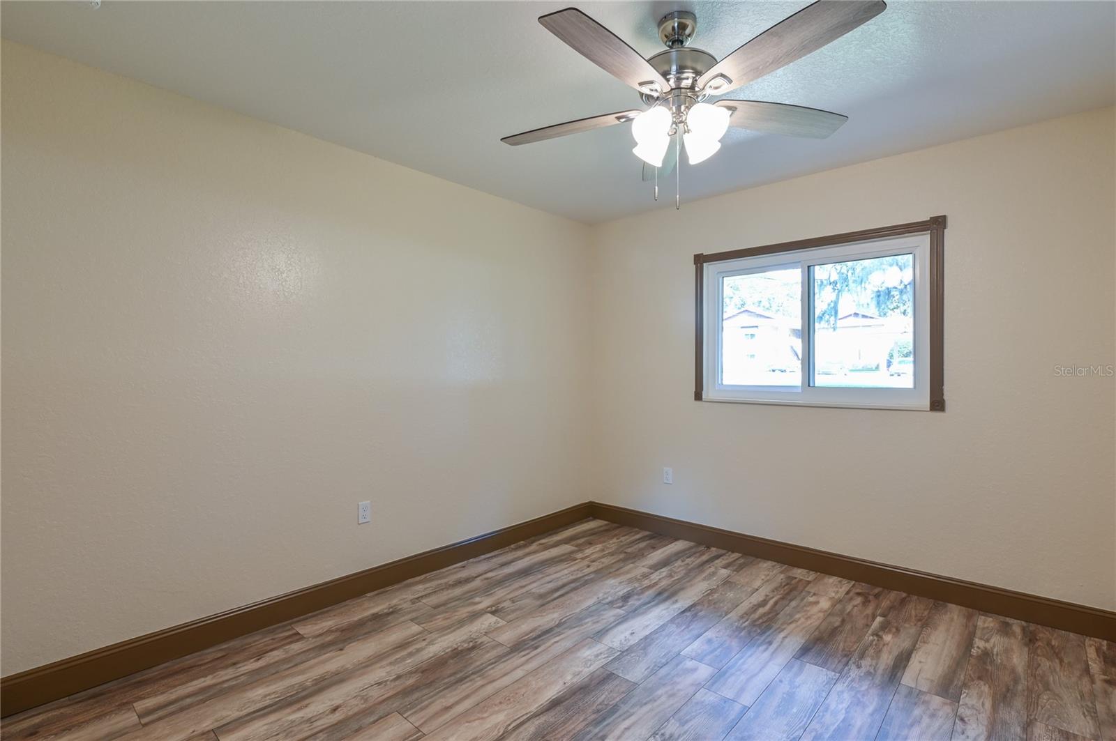 1846 SE LAKE WEIR AVE, OCALA, FL, 34471