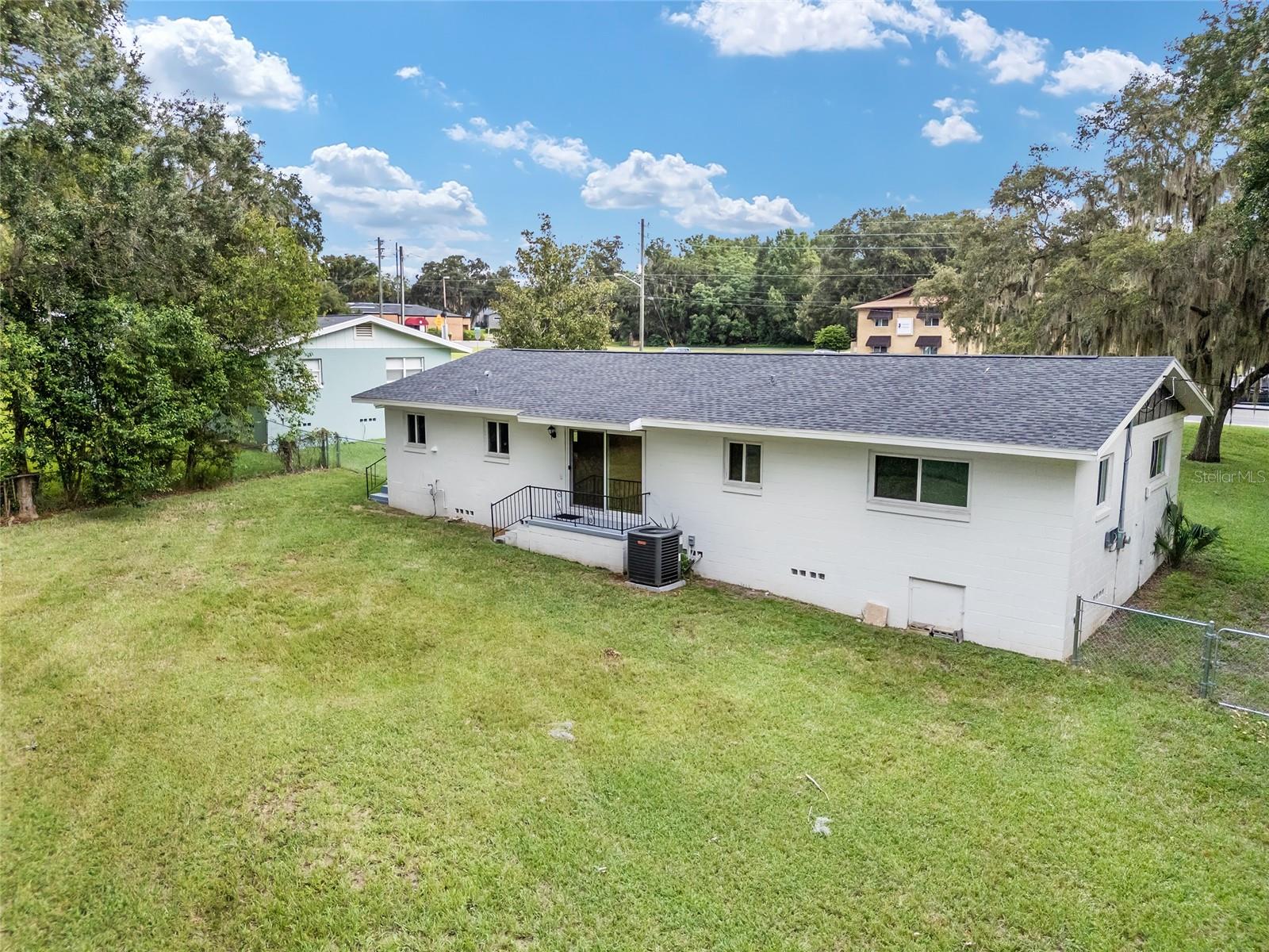 1846 SE LAKE WEIR AVE, OCALA, FL, 34471