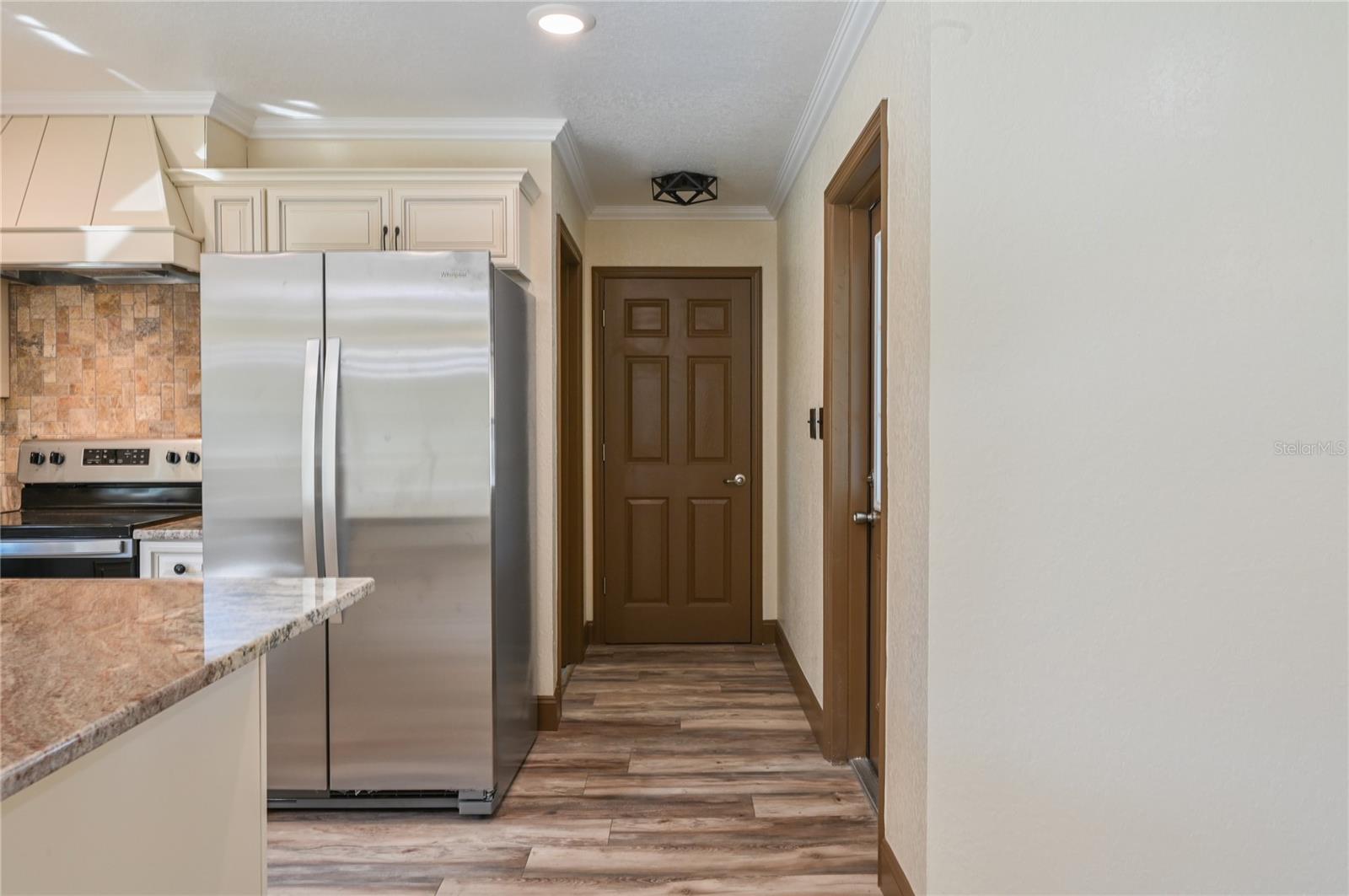 1846 SE LAKE WEIR AVE, OCALA, FL, 34471