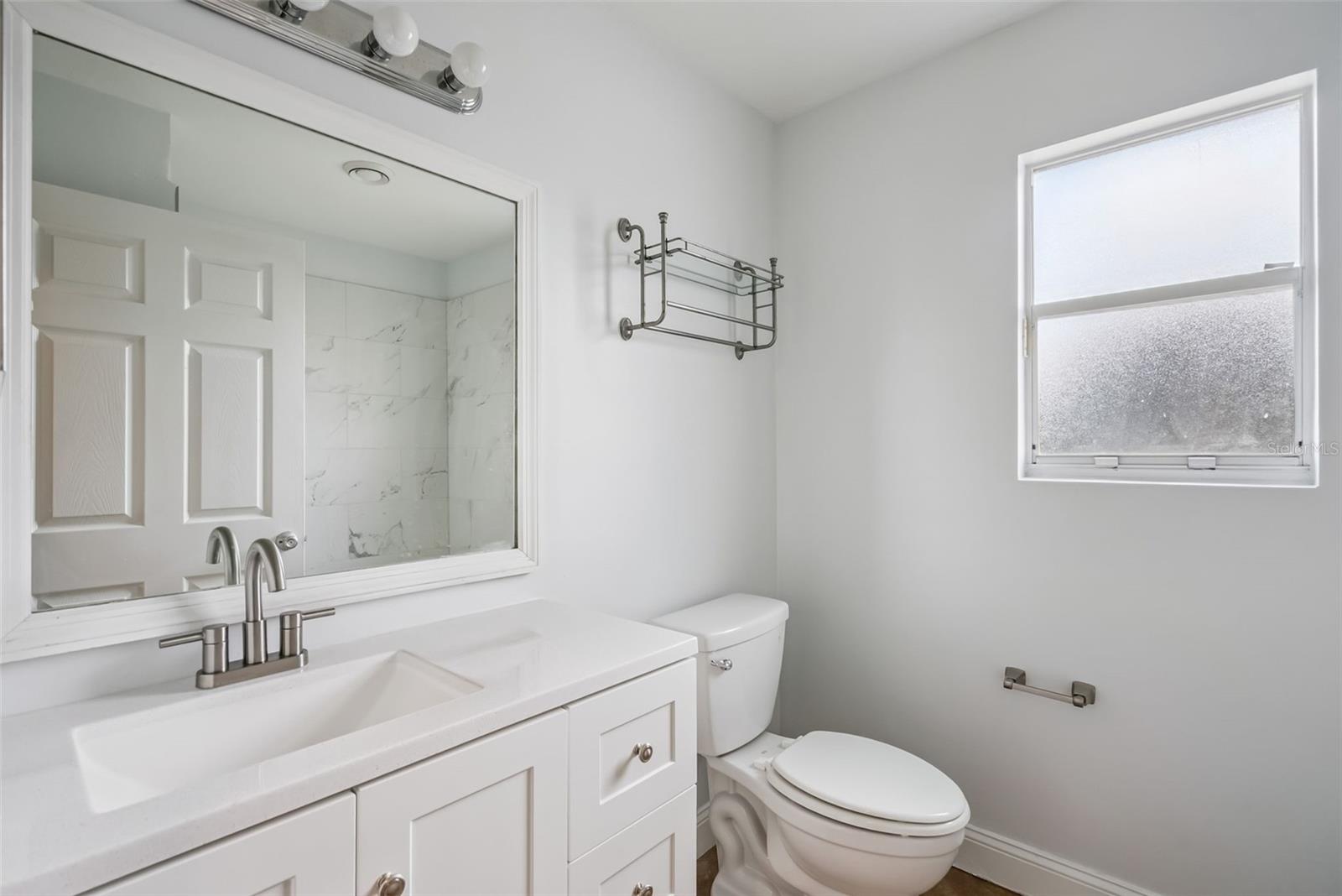 108 EDGEWATER CIR, SANFORD, FL, 32773