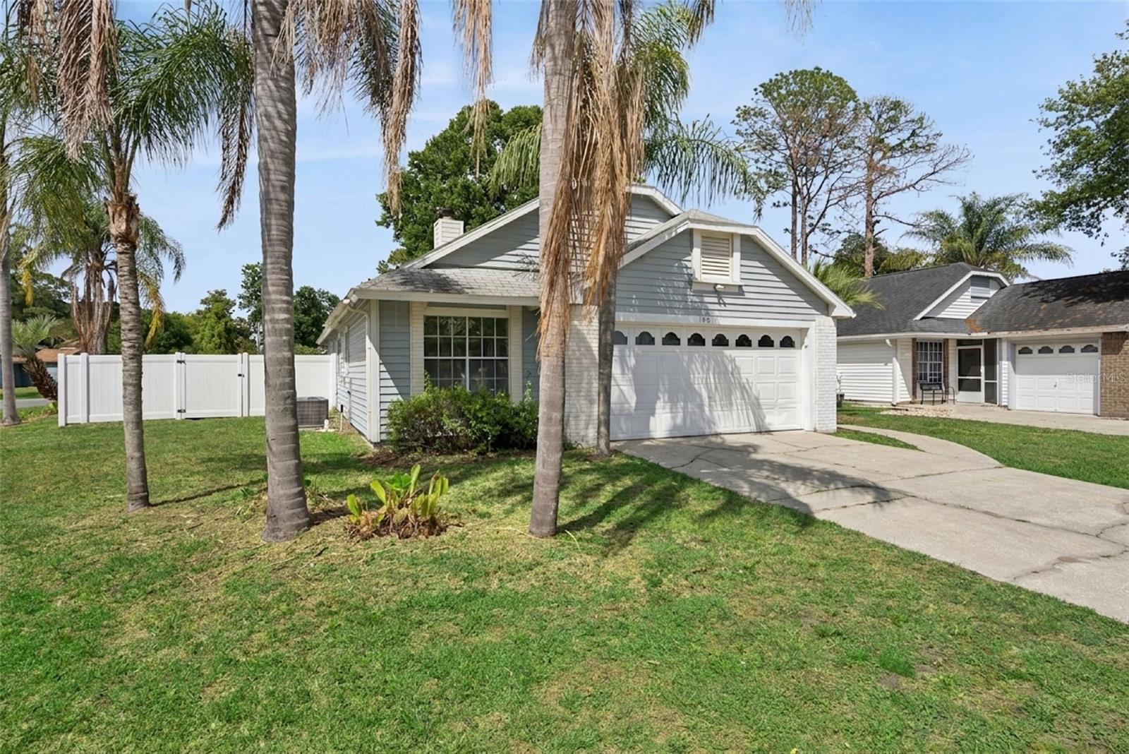 108 EDGEWATER CIR, SANFORD, FL, 32773