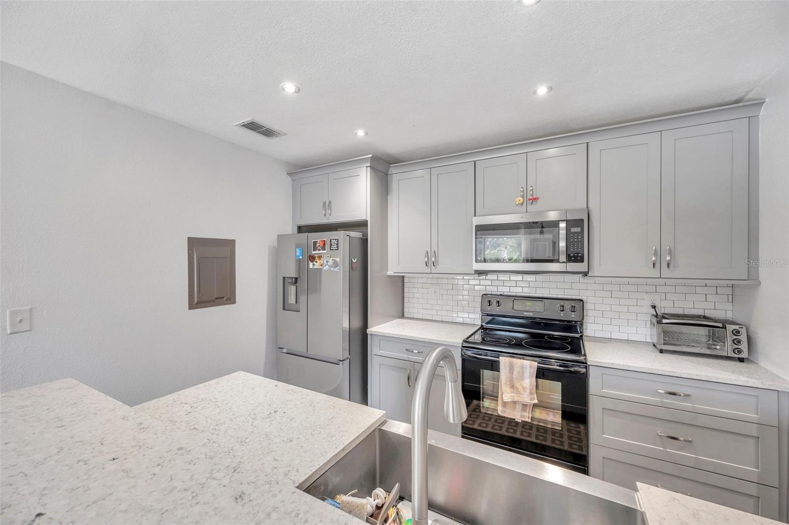 2937 BOUGH AVE #D, CLEARWATER, FL, 33760