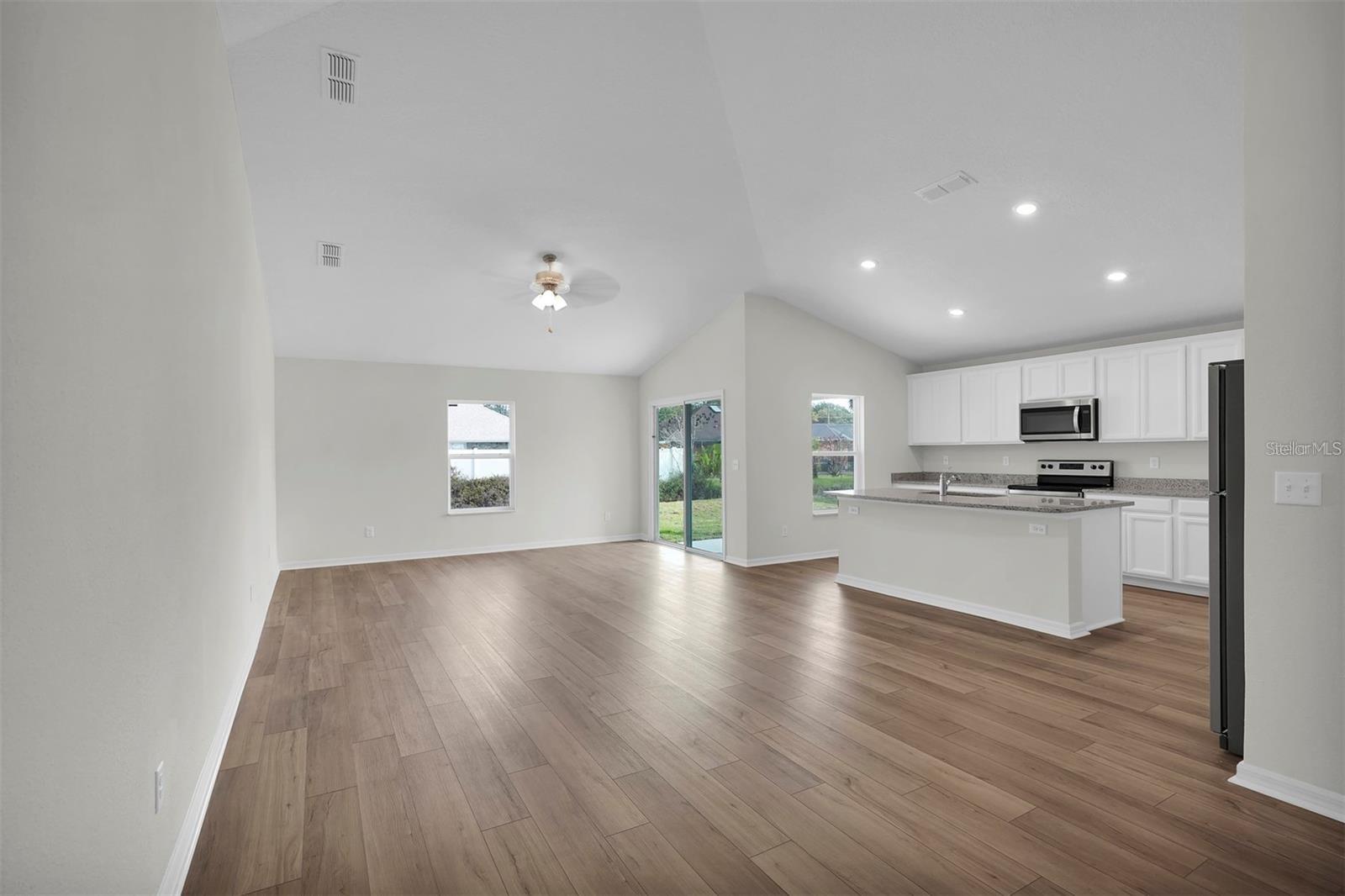 2 PRINCE ERIC LN, PALM COAST, FL, 32164