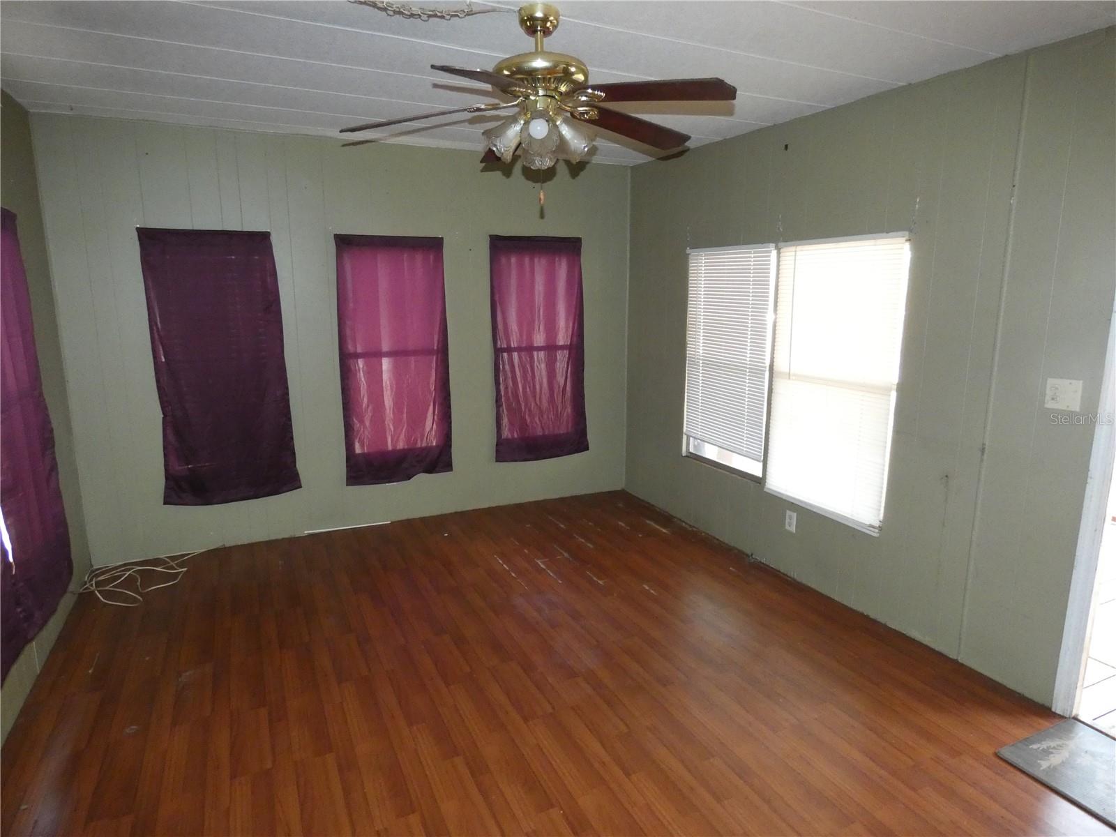 9405 LORAS ST, NEW PORT RICHEY, FL, 34654