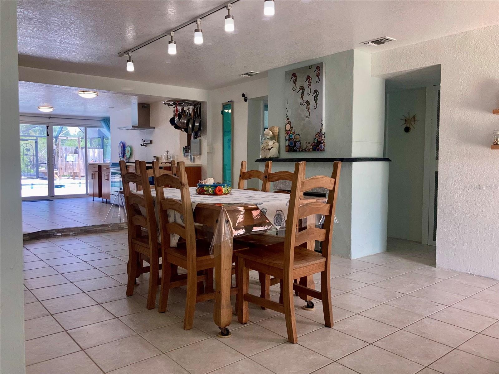 232 DARST AVE, PUNTA GORDA, FL, 33950
