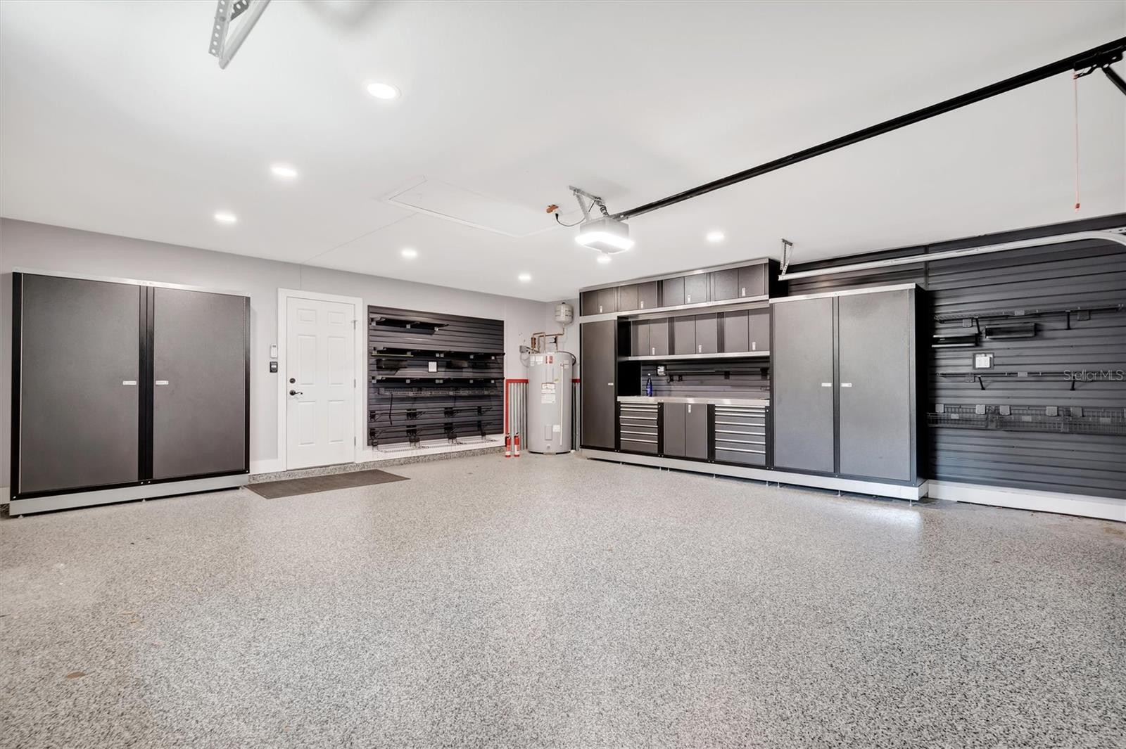 5841 106TH TER N, PINELLAS PARK, FL, 33782