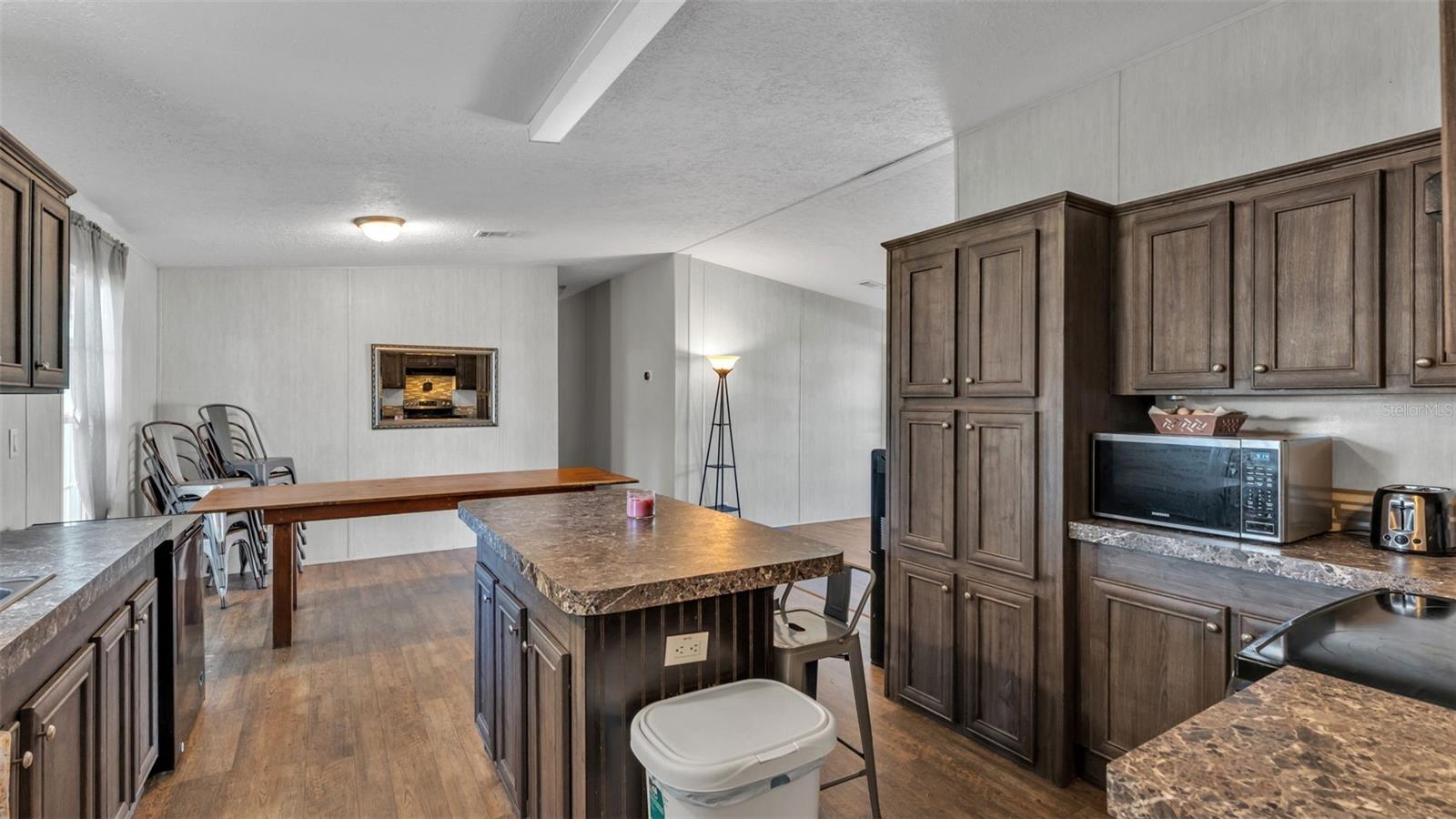 3681 PIONEER TRAILS DR, LAKELAND, FL, 33810