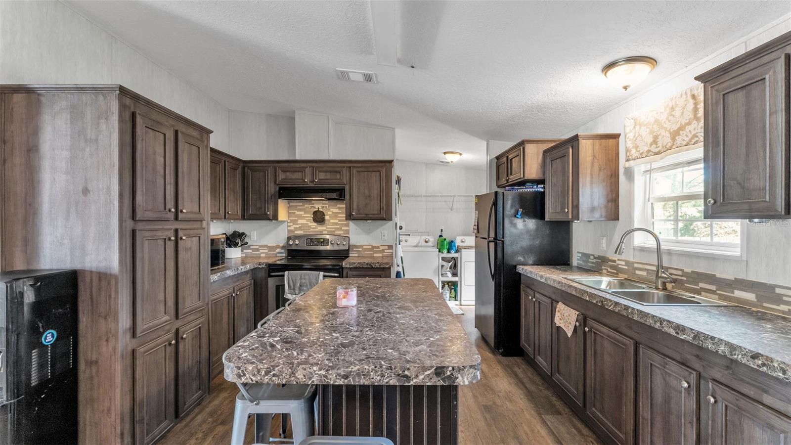 3681 PIONEER TRAILS DR, LAKELAND, FL, 33810