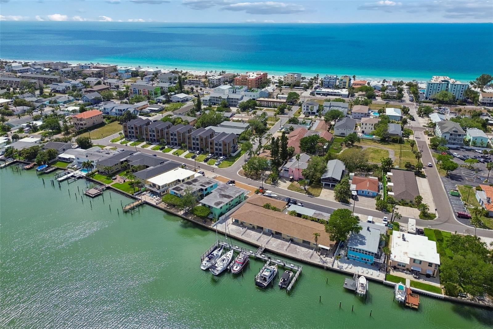 2307 BAY BLVD, INDIAN ROCKS BEACH, FL, 33785