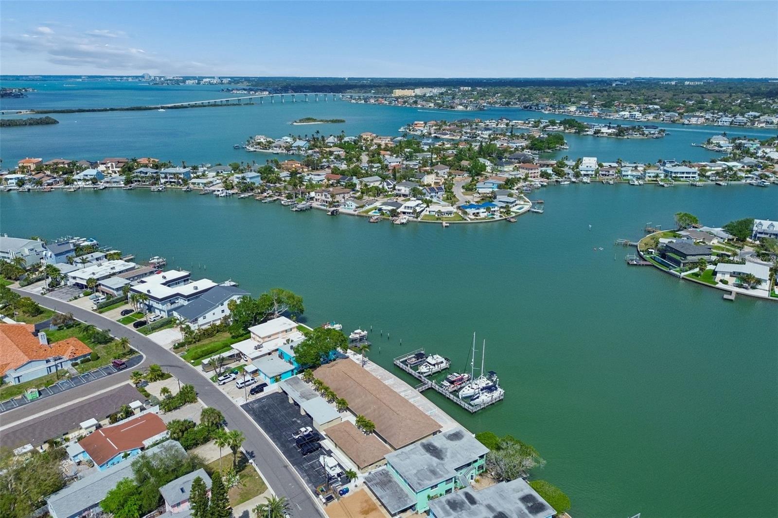 2307 BAY BLVD, INDIAN ROCKS BEACH, FL, 33785