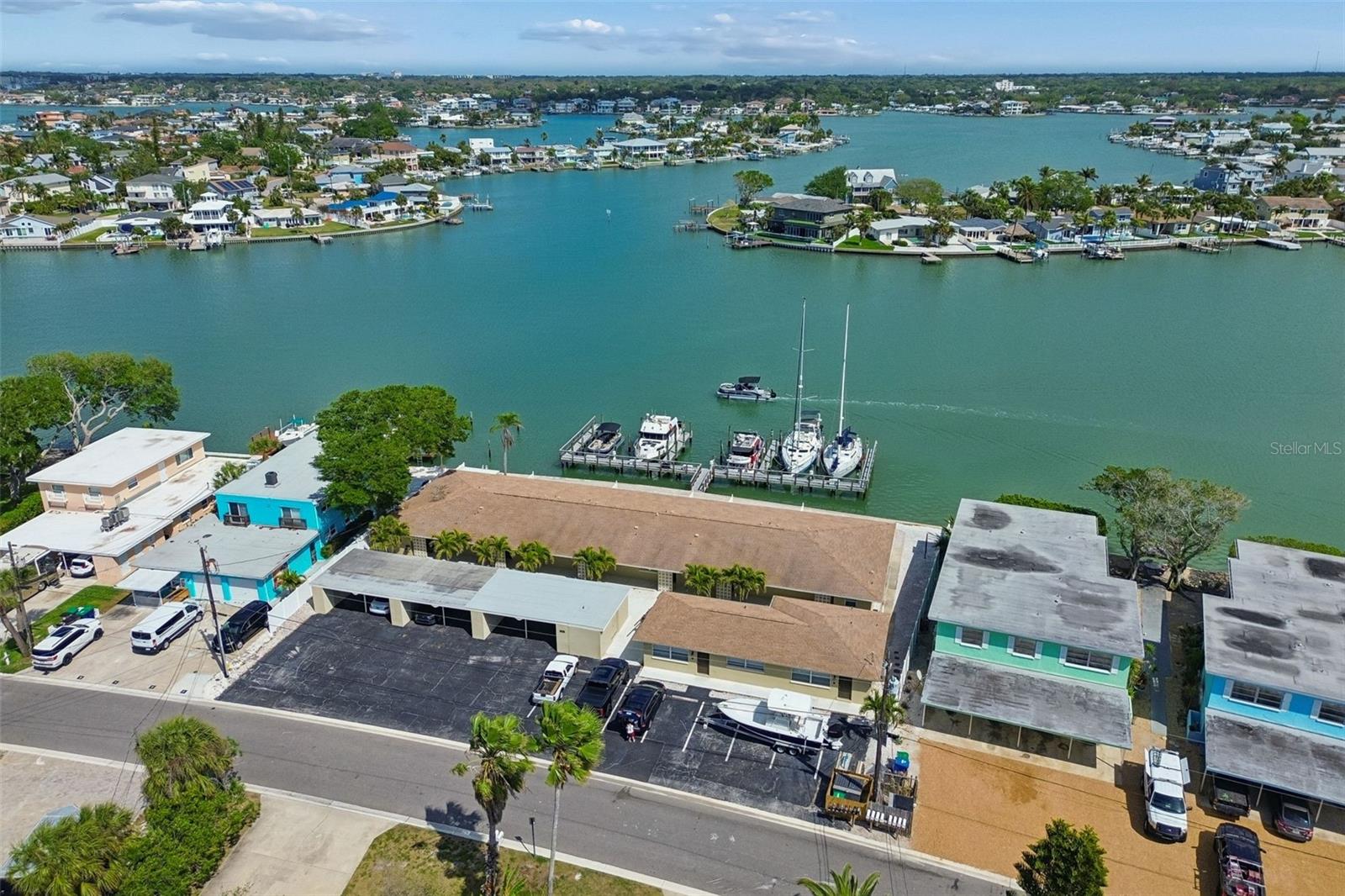 2307 BAY BLVD, INDIAN ROCKS BEACH, FL, 33785