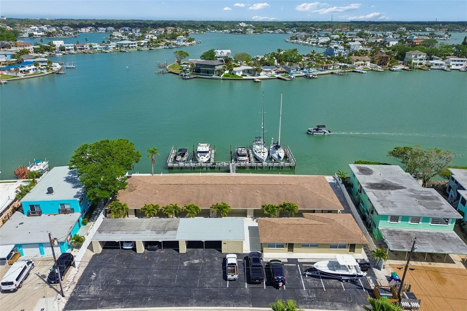 2307 BAY BLVD, INDIAN ROCKS BEACH, FL, 33785