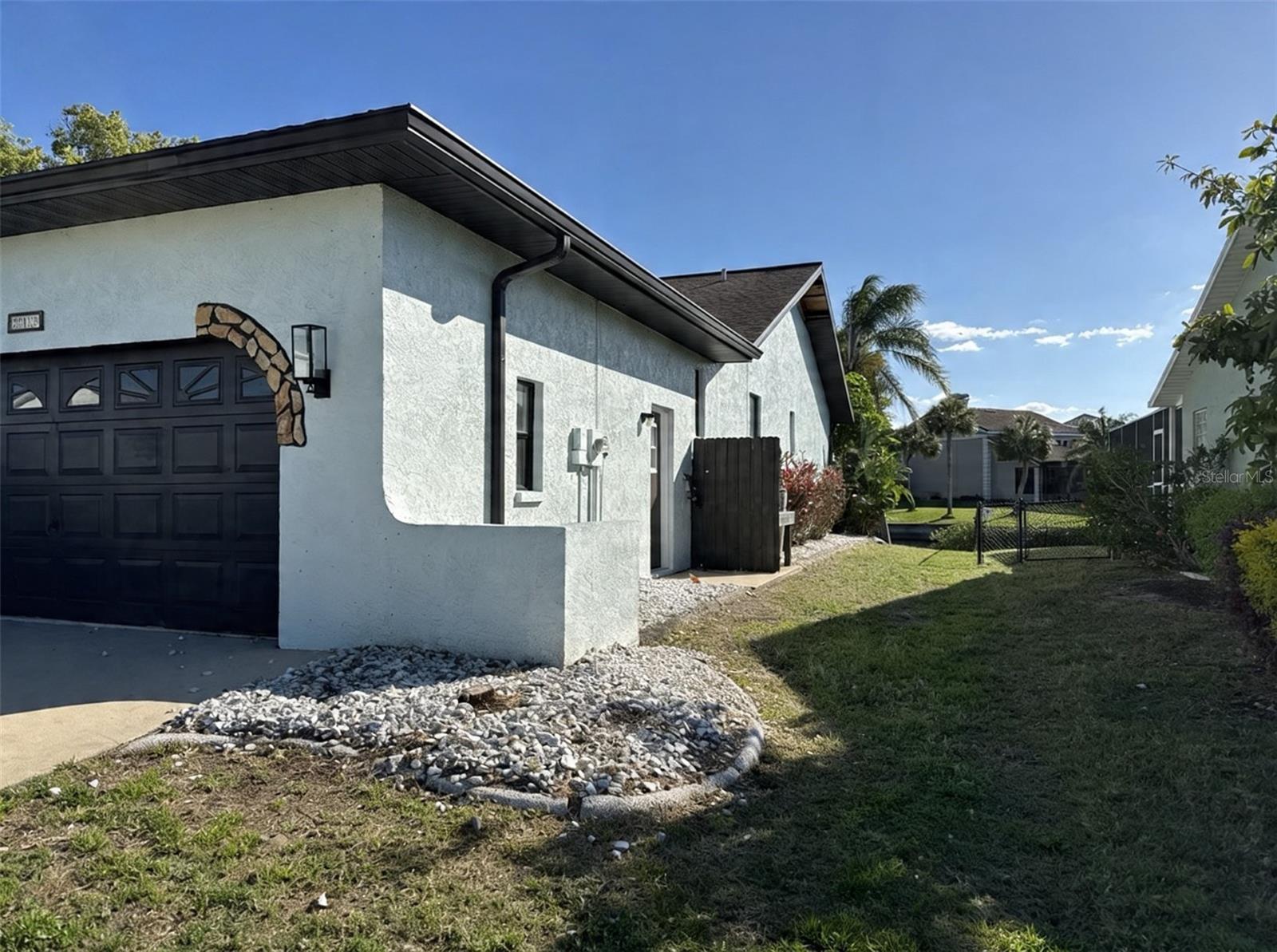 710 EAGLE LN, APOLLO BEACH, FL, 33572