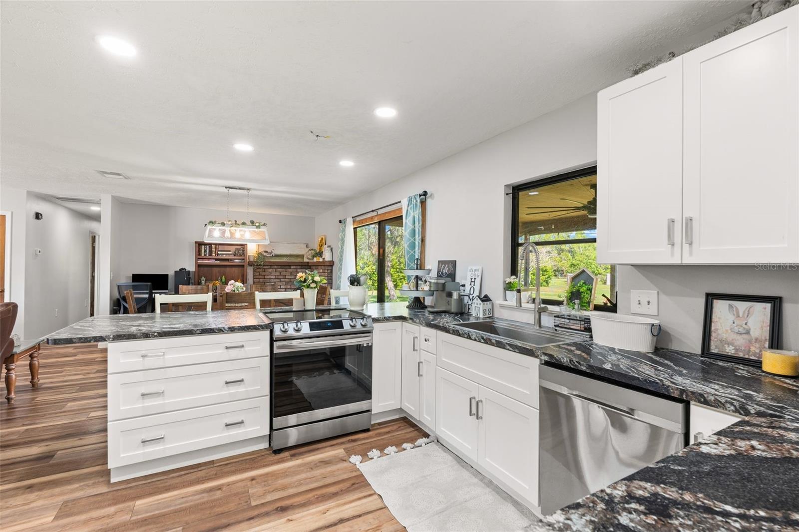 7605 RICHARDSON RD, SARASOTA, FL, 34240