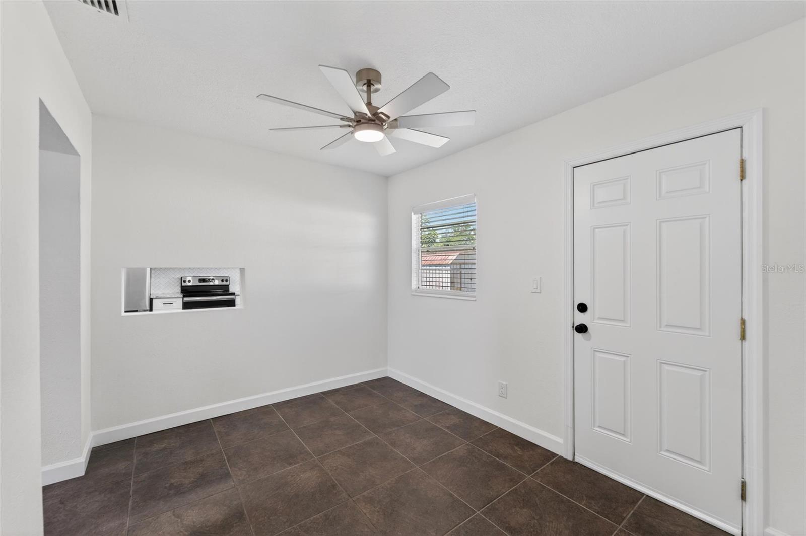 314 COUNTRY CLUB DR, OLDSMAR, FL, 34677