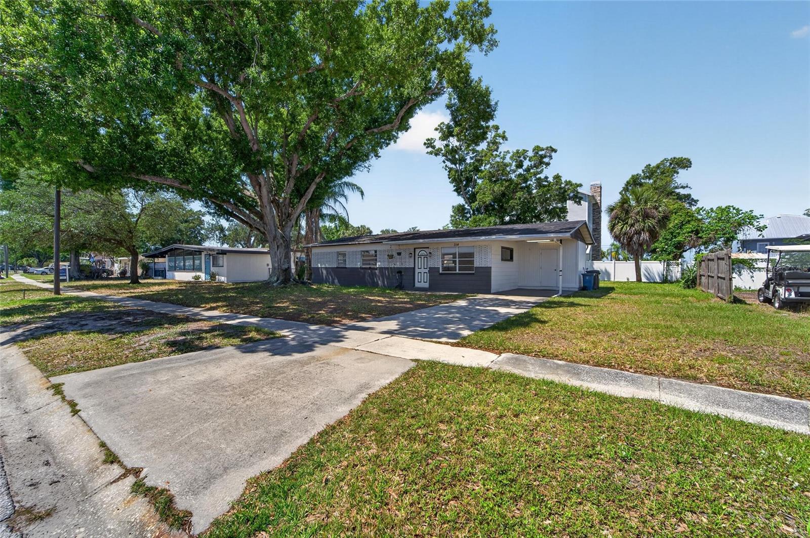 314 COUNTRY CLUB DR, OLDSMAR, FL, 34677