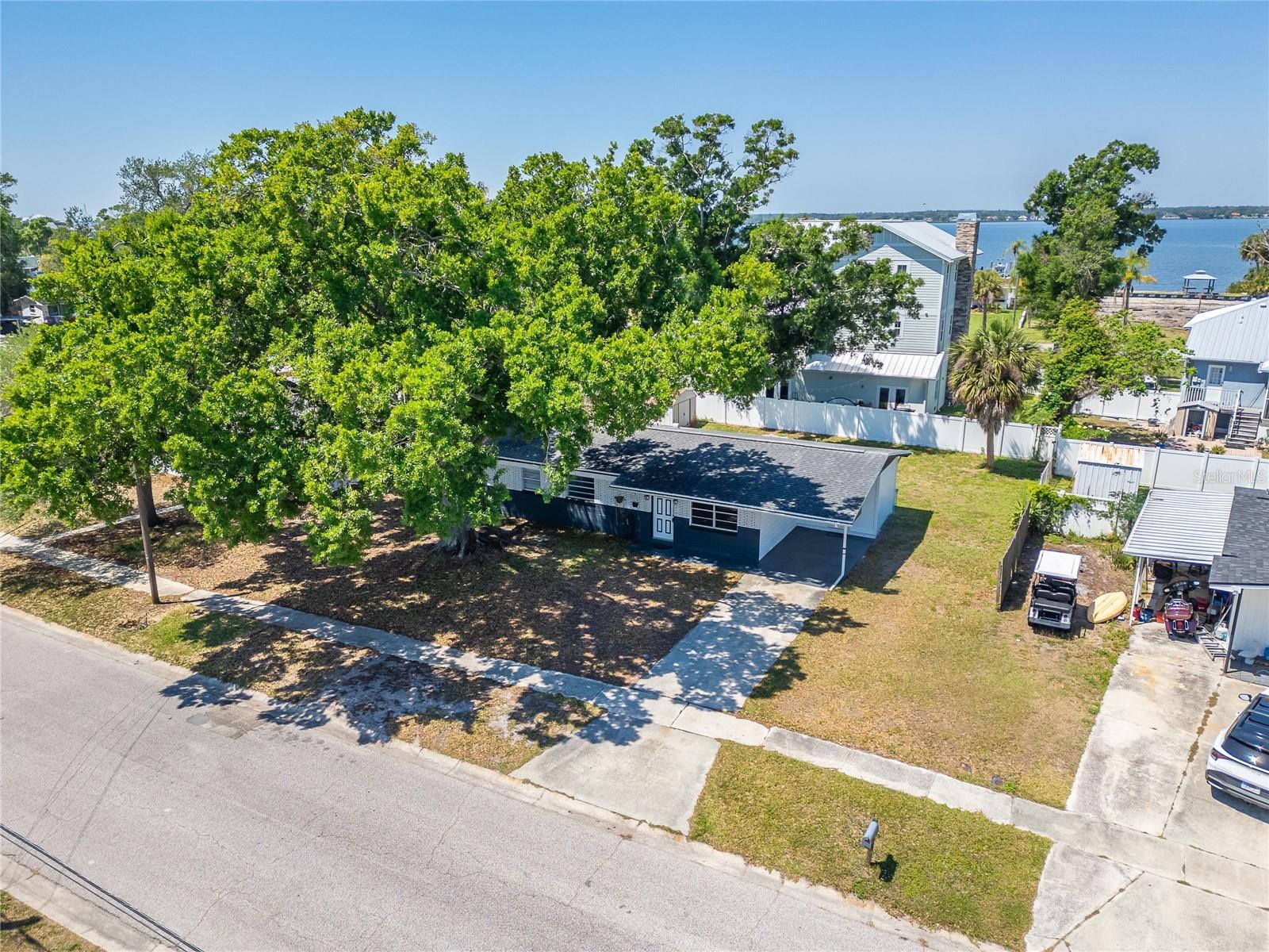 314 COUNTRY CLUB DR, OLDSMAR, FL, 34677