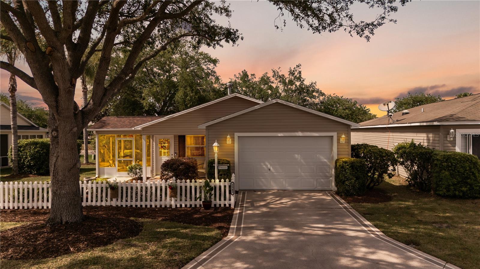 2343 DILLON LN, THE VILLAGES, FL, 32162