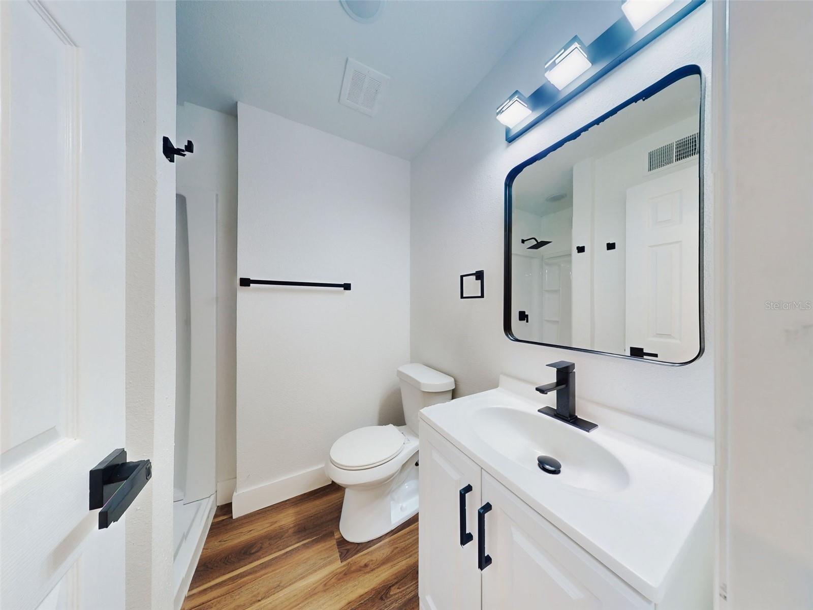 410 INWOOD AVE, NEW SMYRNA BEACH, FL, 32168