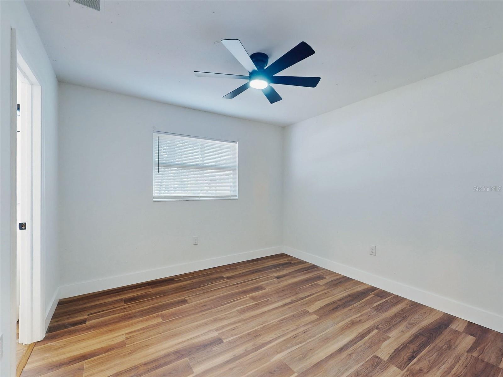 410 INWOOD AVE, NEW SMYRNA BEACH, FL, 32168