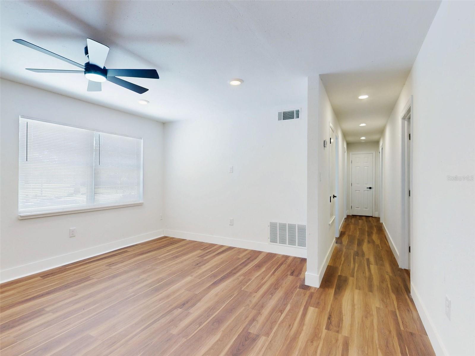 410 INWOOD AVE, NEW SMYRNA BEACH, FL, 32168