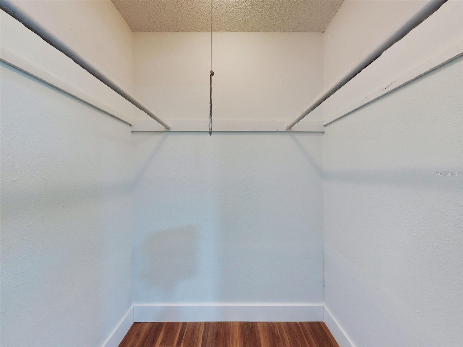 410 INWOOD AVE, NEW SMYRNA BEACH, FL, 32168