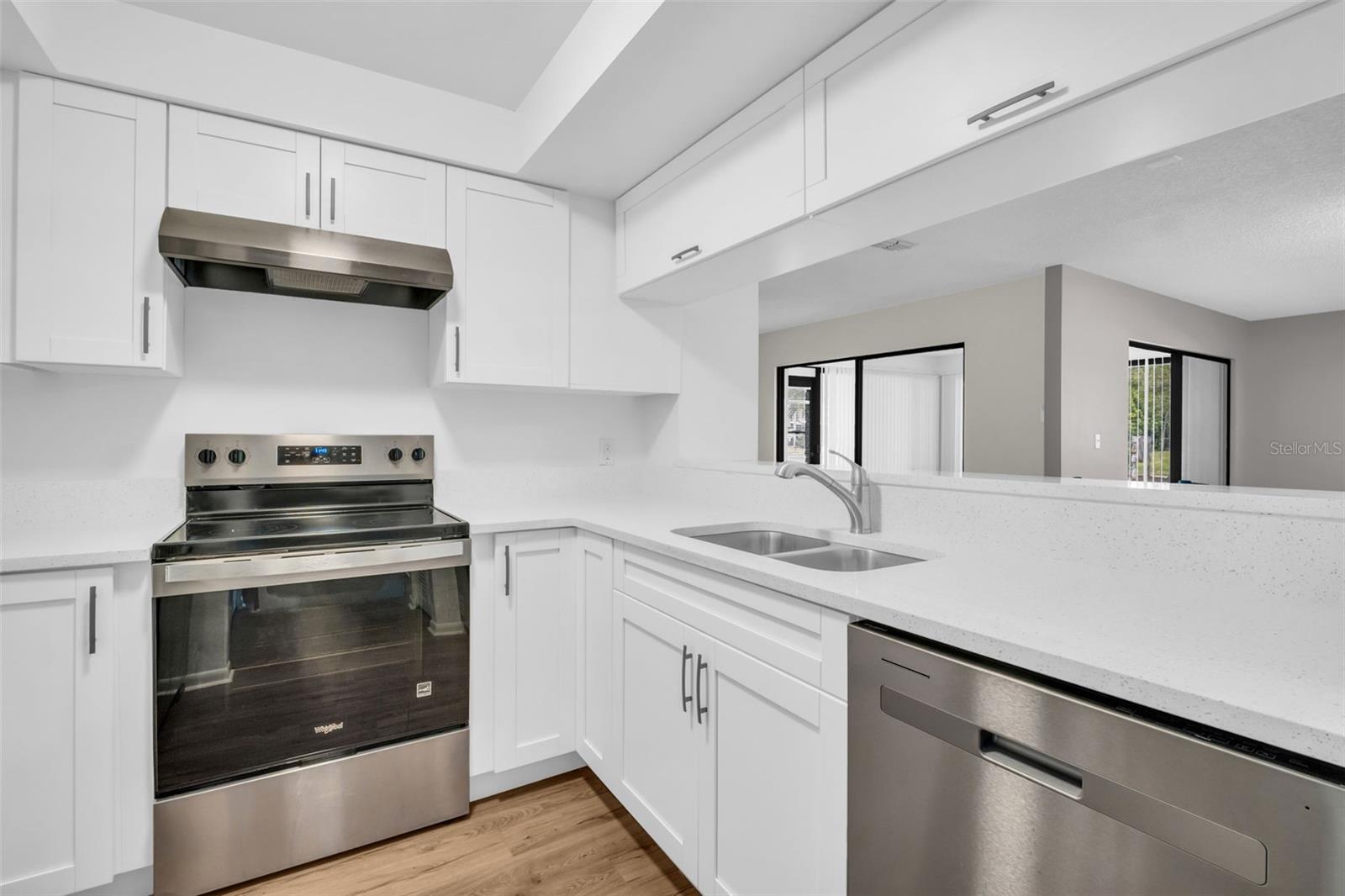 2765 COUNTRYSIDE BLVD #104, CLEARWATER, FL, 33761