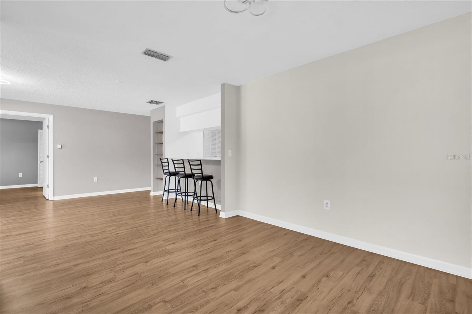 2765 COUNTRYSIDE BLVD #104, CLEARWATER, FL, 33761