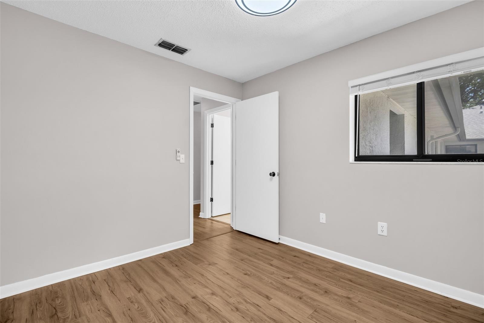 2765 COUNTRYSIDE BLVD #104, CLEARWATER, FL, 33761