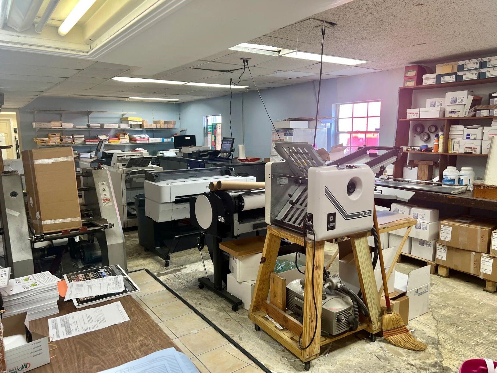 5519 HANLEY RD, TAMPA, FL, 33634