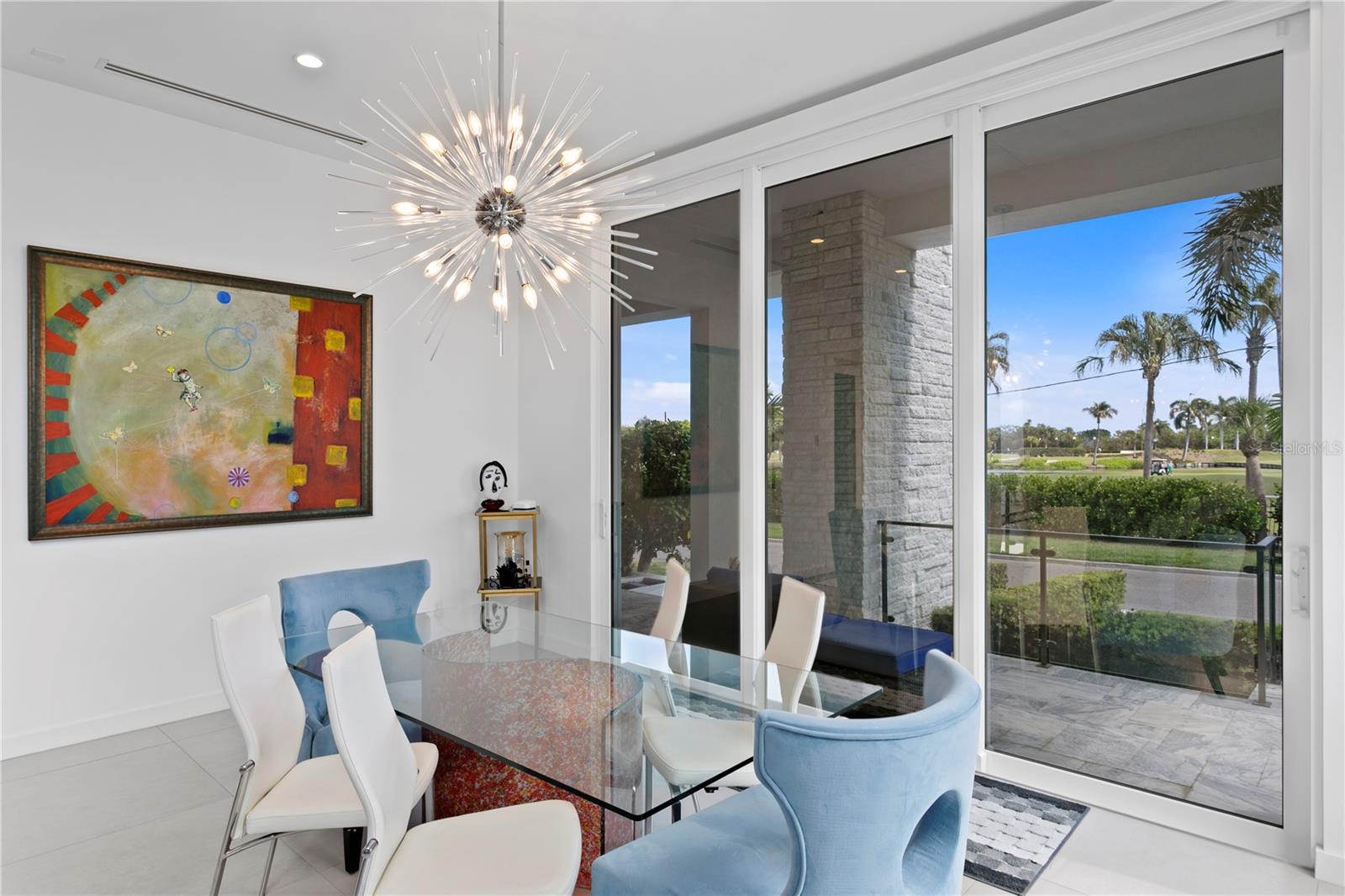 110 PALMERA BLVD NE, ST PETERSBURG, FL, 33704