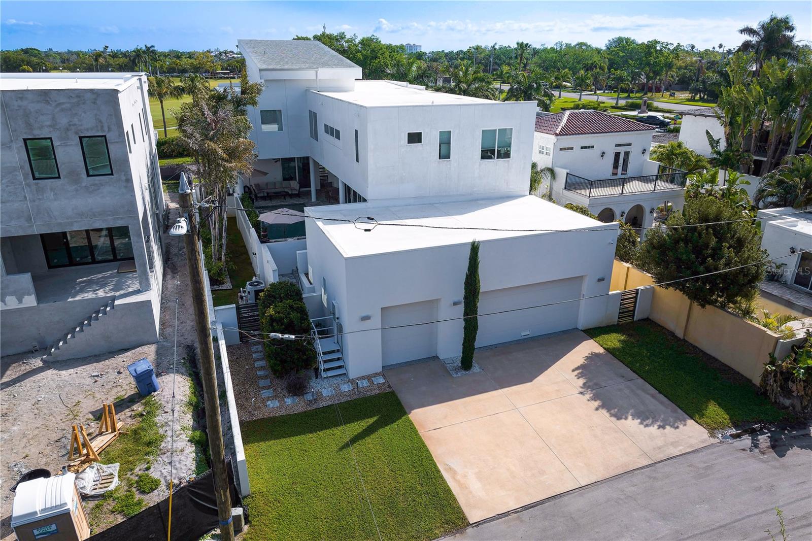 110 PALMERA BLVD NE, ST PETERSBURG, FL, 33704