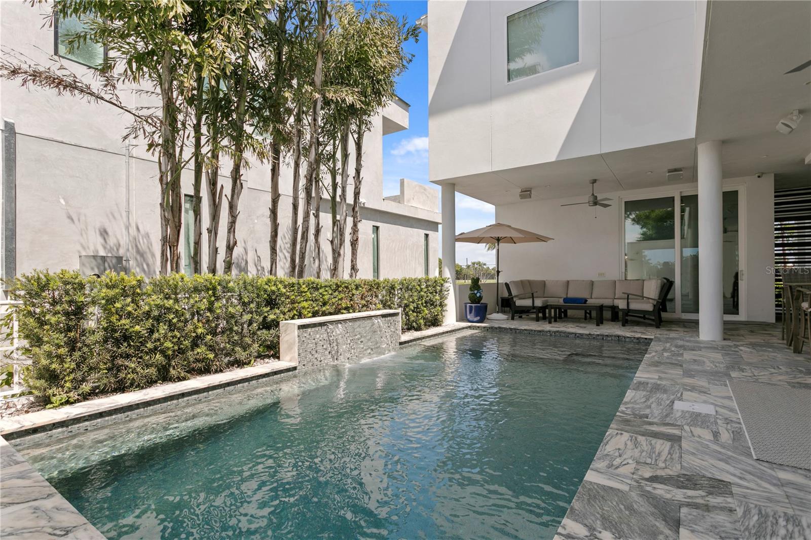 110 PALMERA BLVD NE, ST PETERSBURG, FL, 33704