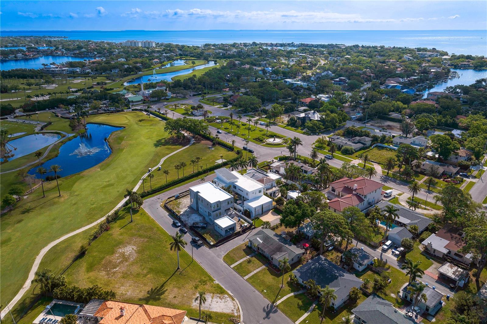 110 PALMERA BLVD NE, ST PETERSBURG, FL, 33704