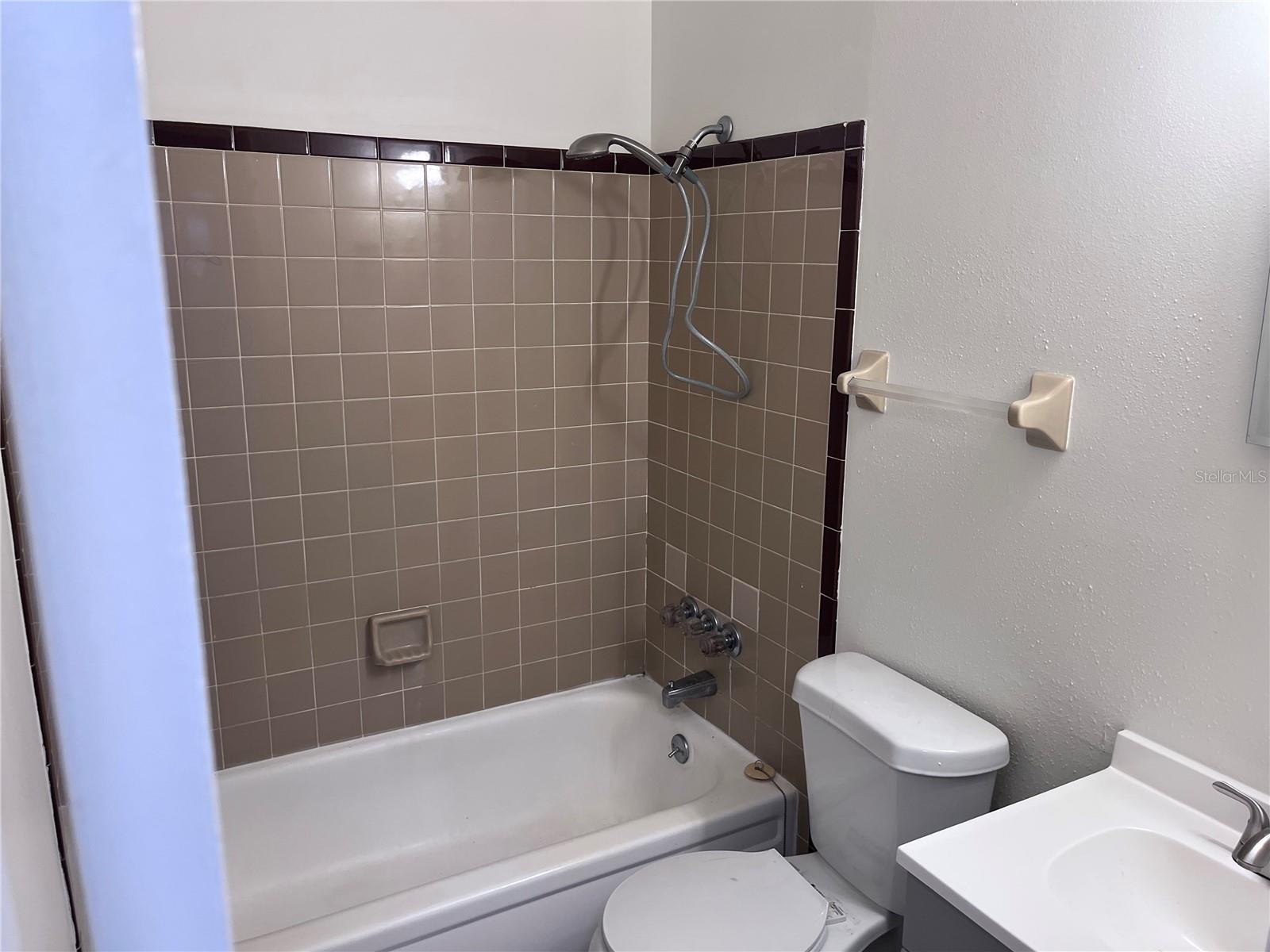 1120 36TH ST W, BRADENTON, FL, 34205