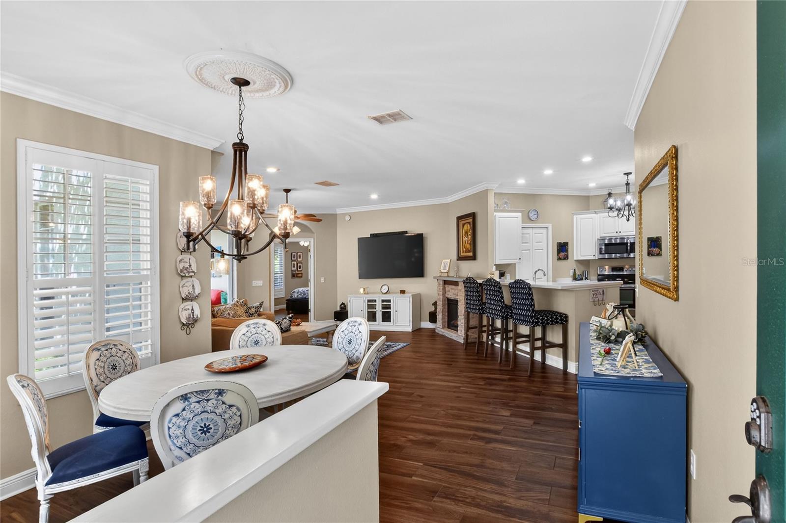 606 GRASSLANDS VILLAGE CIR, LAKELAND, FL, 33803