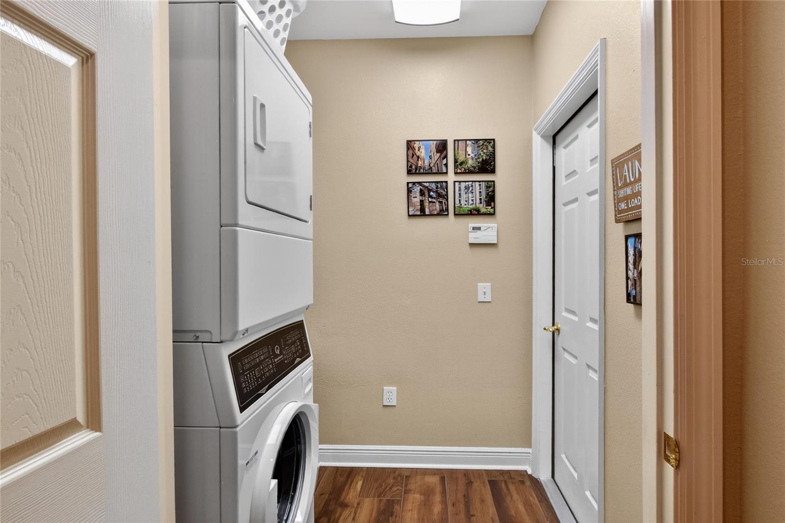 606 GRASSLANDS VILLAGE CIR, LAKELAND, FL, 33803