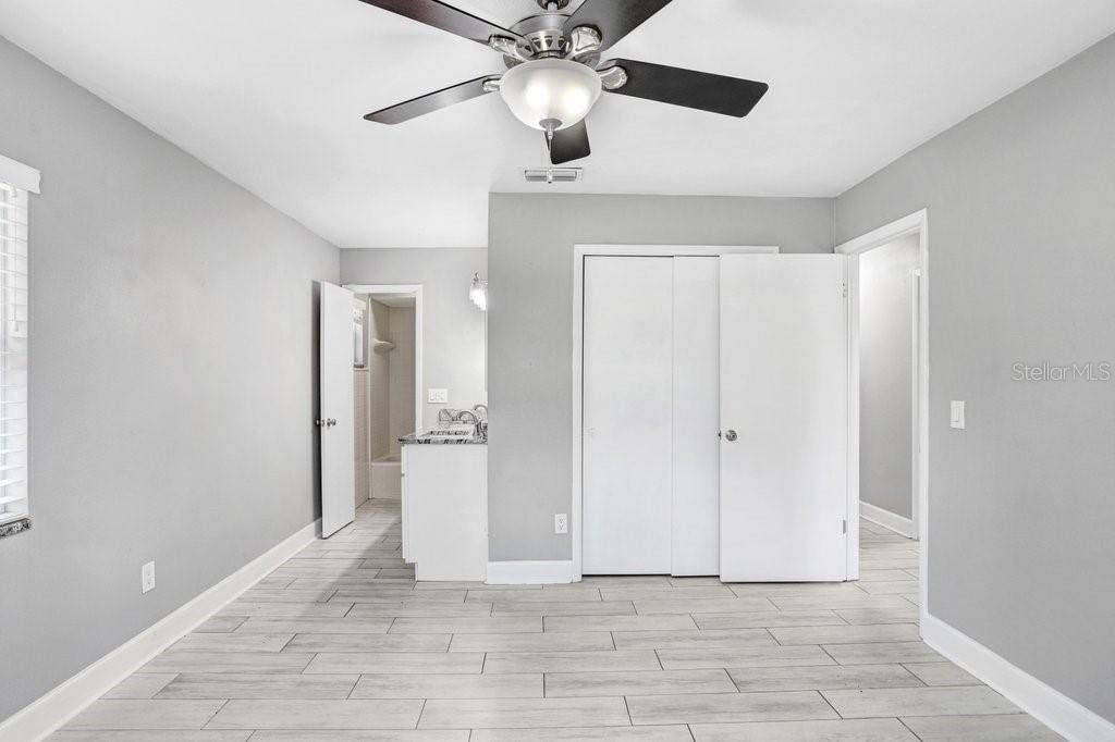 6204 W KNIGHTS GRIFFIN RD, PLANT CITY, FL, 33565