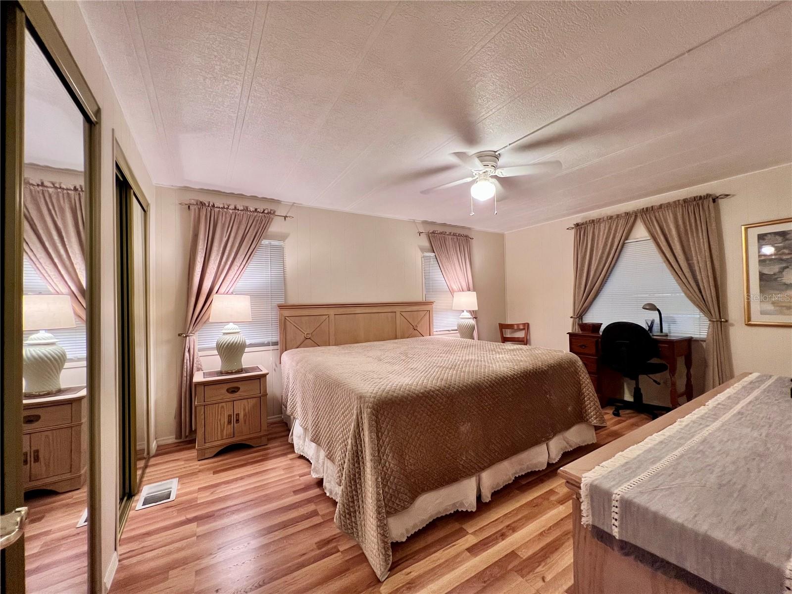 1100 BELCHER RD S #663, LARGO, FL, 33771