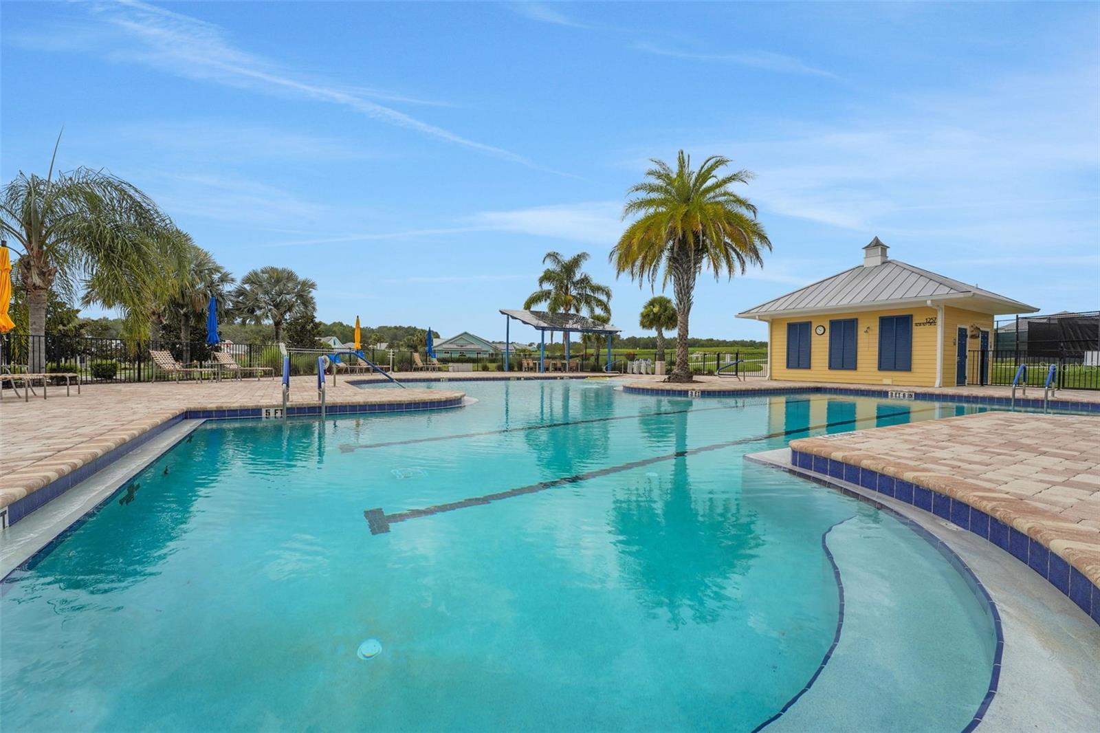 991 FIESTA KEY CIR, LADY LAKE, FL, 32159