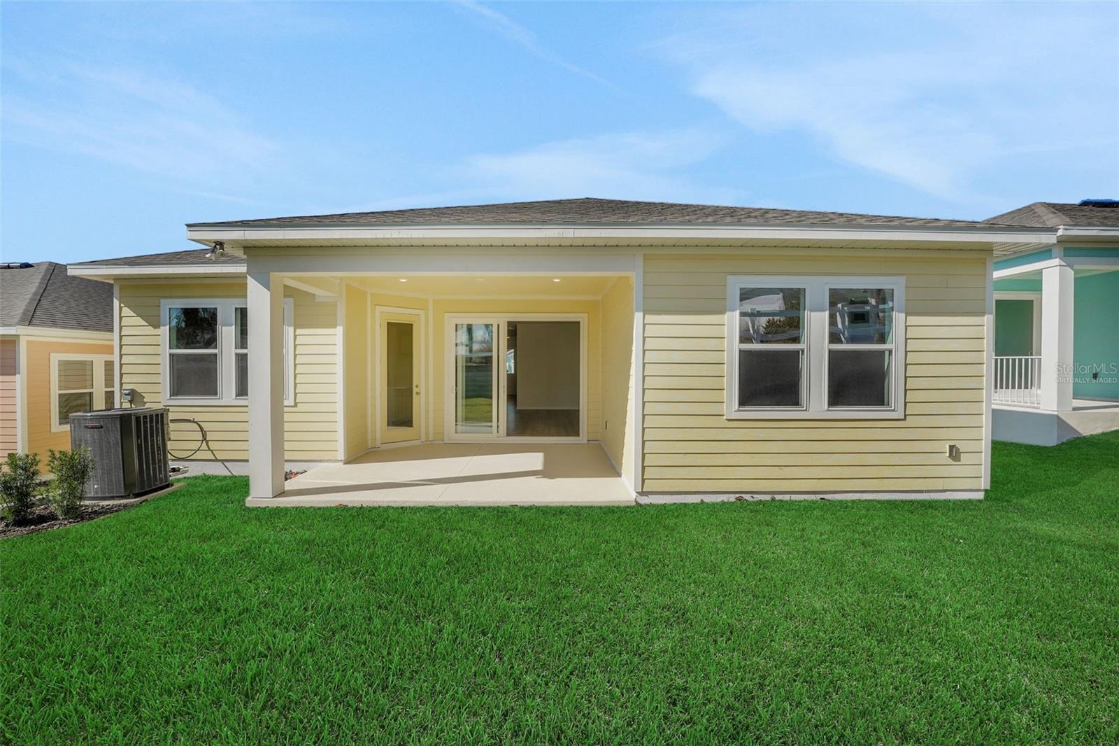 991 FIESTA KEY CIR, LADY LAKE, FL, 32159