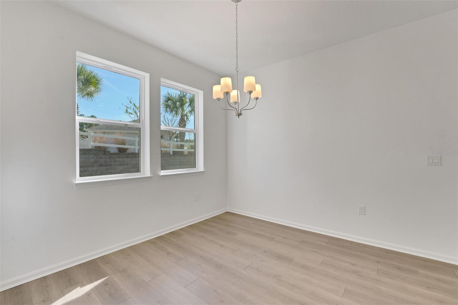 991 FIESTA KEY CIR, LADY LAKE, FL, 32159